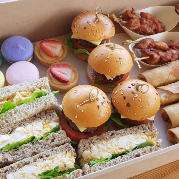 Sutsa High Tea Box